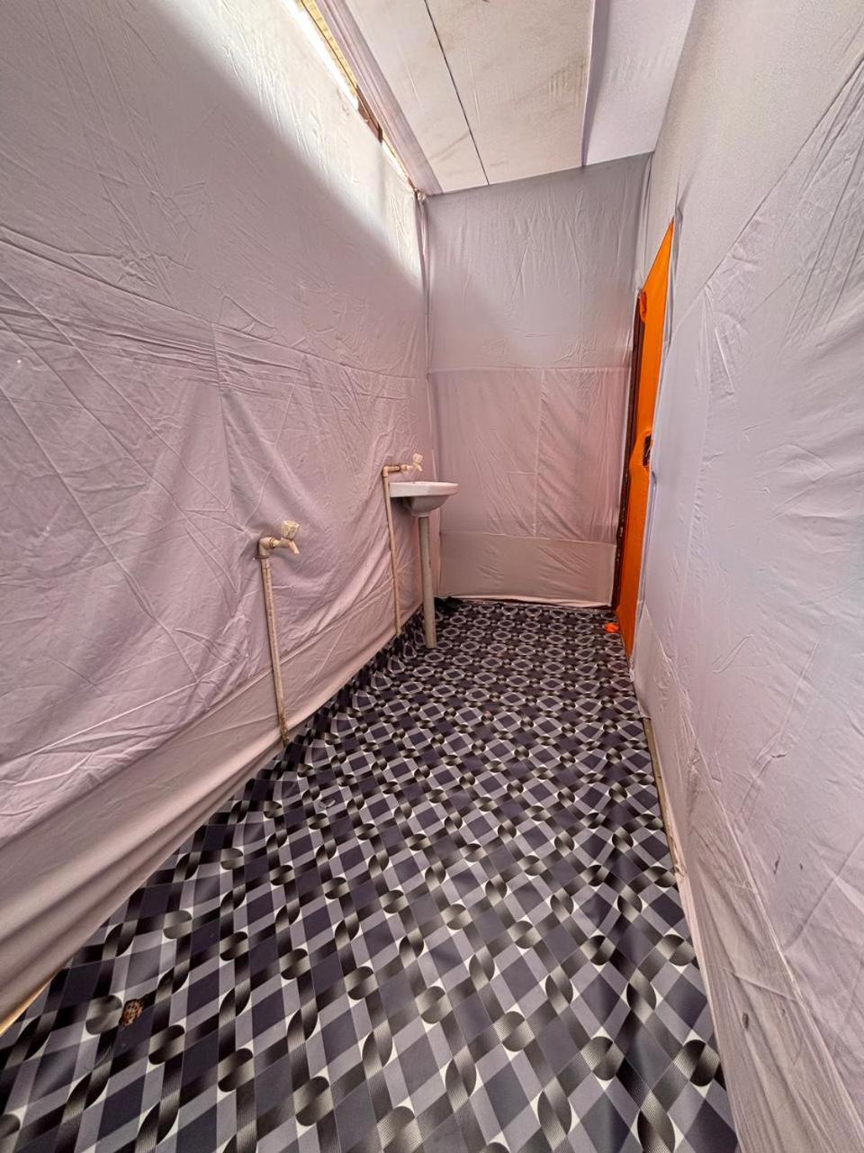 Luxury tent Mahakumbh Tulsi Peeth Ashram Prayagraj