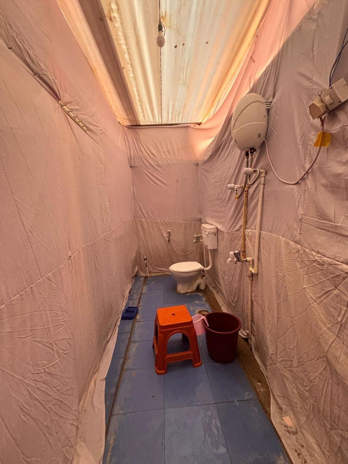 Mahakumbh Tulsi Peeth Ashram Luxury tent Prayagraj