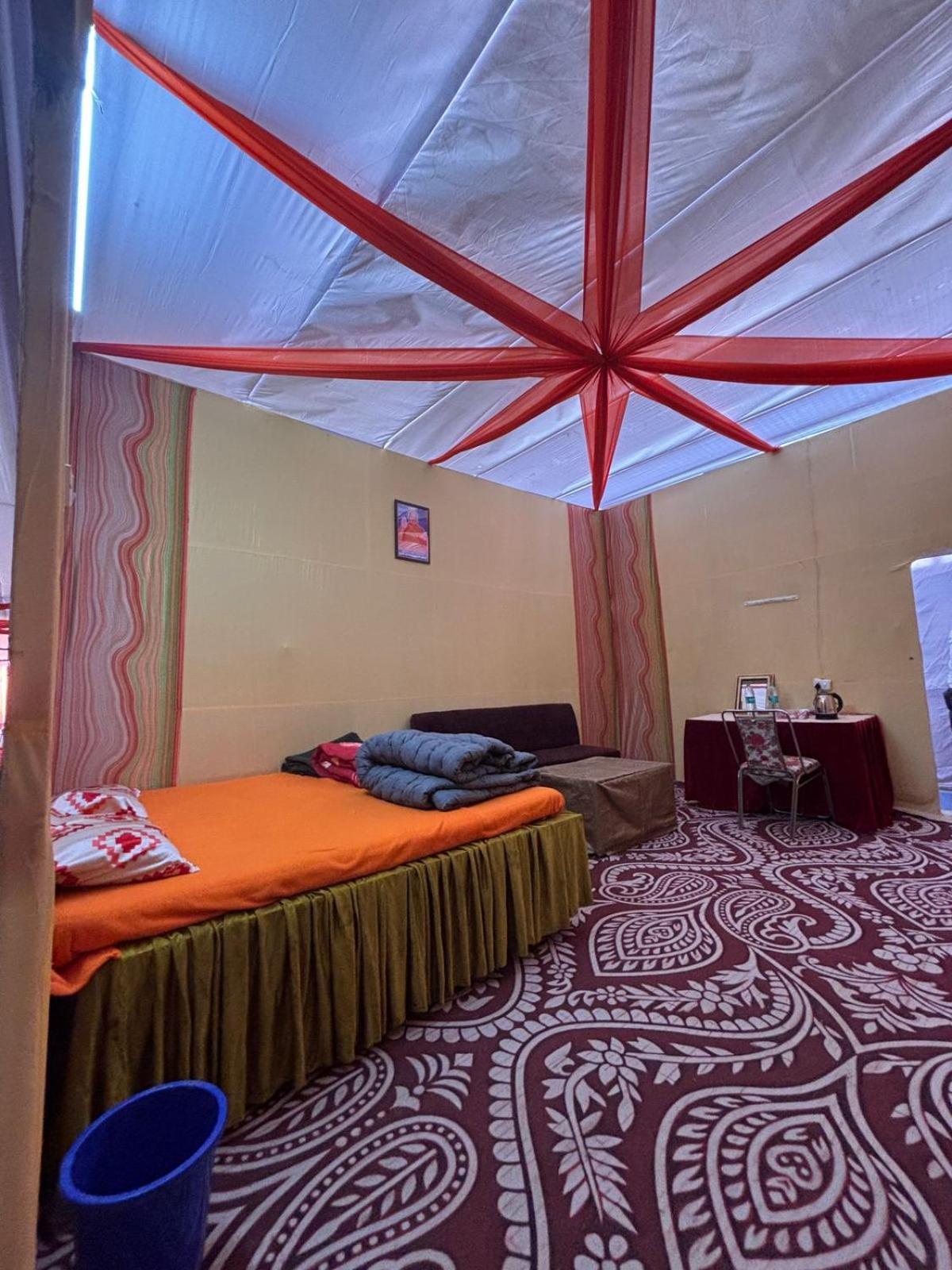 Mahakumbh Tulsi Peeth Ashram Prayagraj