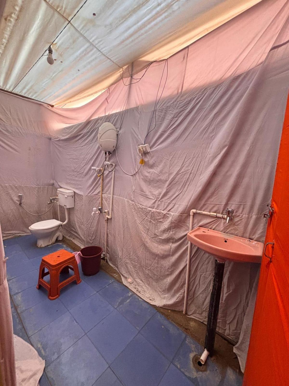 Luxury tent Mahakumbh Tulsi Peeth Ashram *